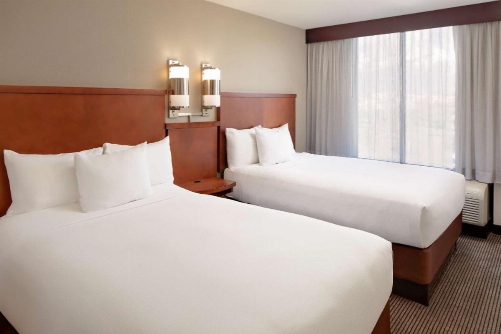 Hyatt Place Ontario/Rancho Cucamonga Image 11