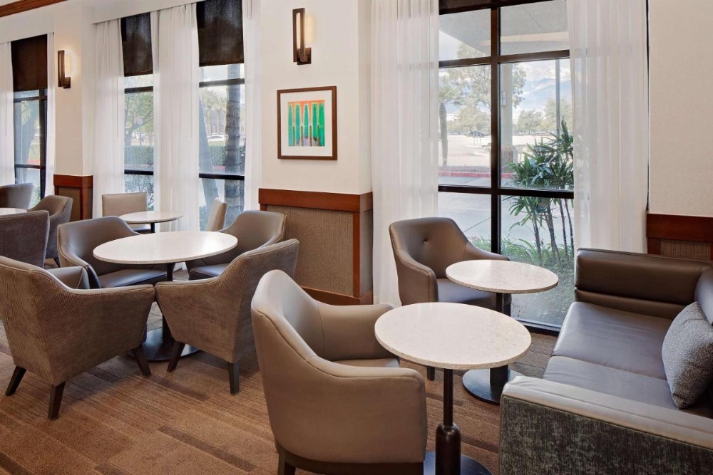 Hyatt Place Ontario/Rancho Cucamonga Image 13