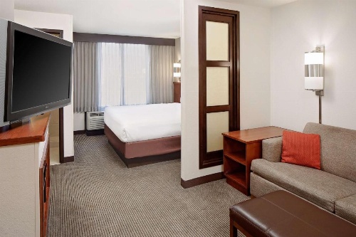 Hyatt Place Ontario/Rancho Cucamonga image 8